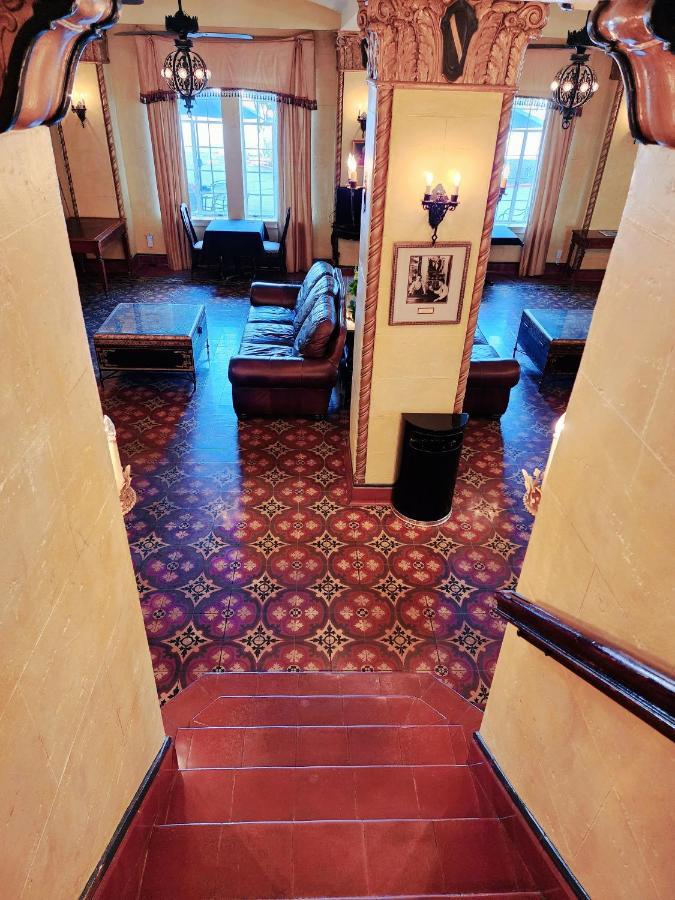 The Faust Hotel Ню Браунфелс Екстериор снимка