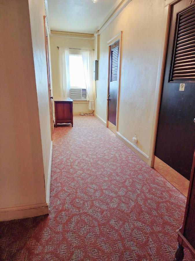 The Faust Hotel Ню Браунфелс Екстериор снимка